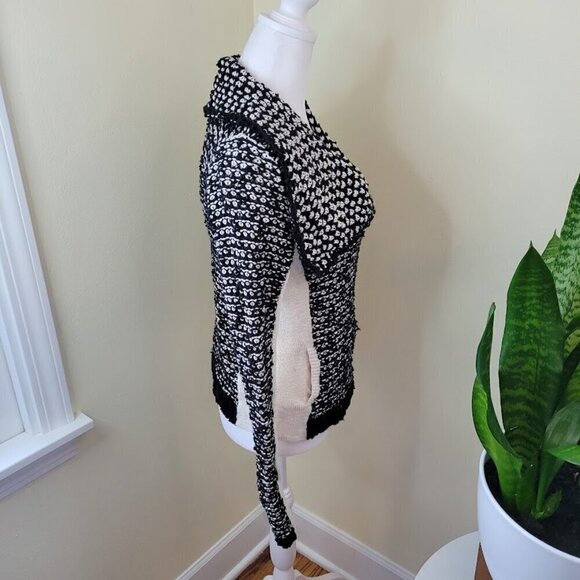 Anthropologie Sparrow Moto Style Sweater Black Ivory Zipper Women's Size XS - Picture 8 of 15